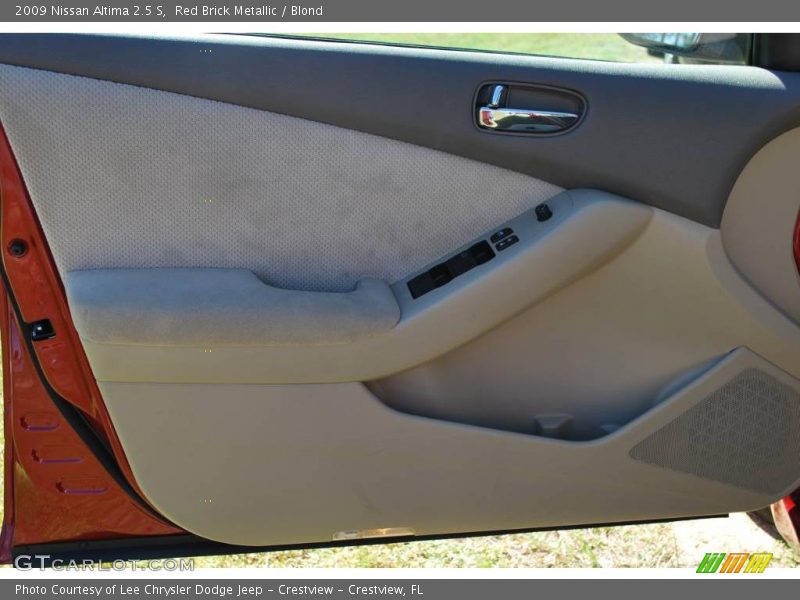 Red Brick Metallic / Blond 2009 Nissan Altima 2.5 S