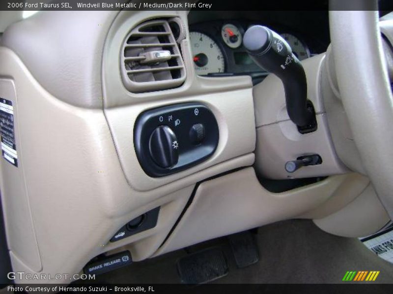 Windveil Blue Metallic / Medium/Dark Flint Grey 2006 Ford Taurus SEL