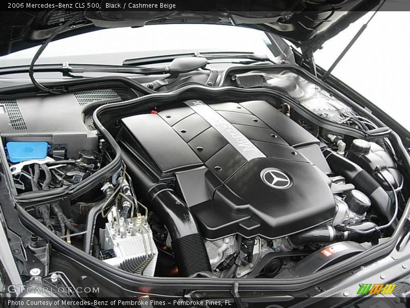 Black / Cashmere Beige 2006 Mercedes-Benz CLS 500