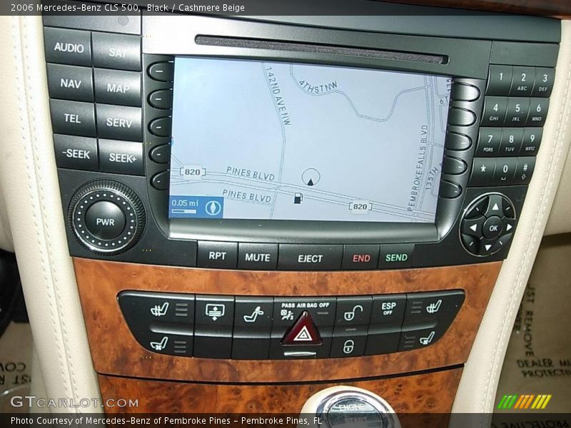 Black / Cashmere Beige 2006 Mercedes-Benz CLS 500