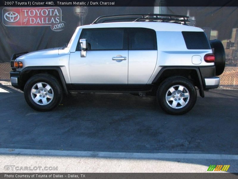 Titanium Metallic / Dark Charcoal 2007 Toyota FJ Cruiser 4WD