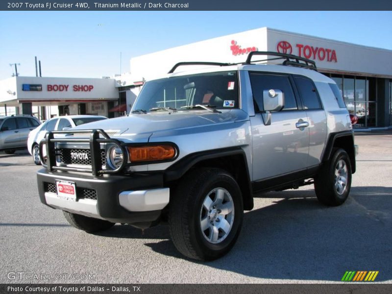 Titanium Metallic / Dark Charcoal 2007 Toyota FJ Cruiser 4WD