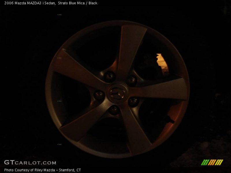 Strato Blue Mica / Black 2006 Mazda MAZDA3 i Sedan