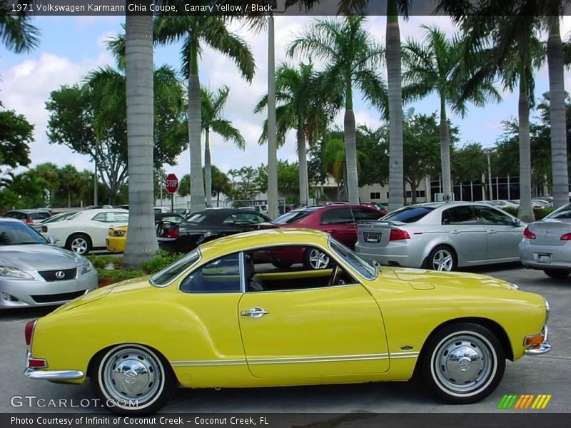 Canary Yellow / Black 1971 Volkswagen Karmann Ghia Coupe