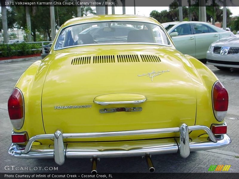 Canary Yellow / Black 1971 Volkswagen Karmann Ghia Coupe