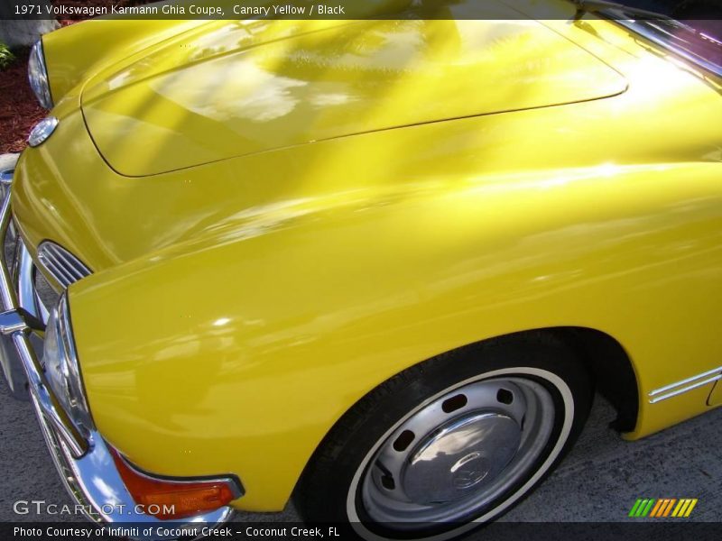 Canary Yellow / Black 1971 Volkswagen Karmann Ghia Coupe