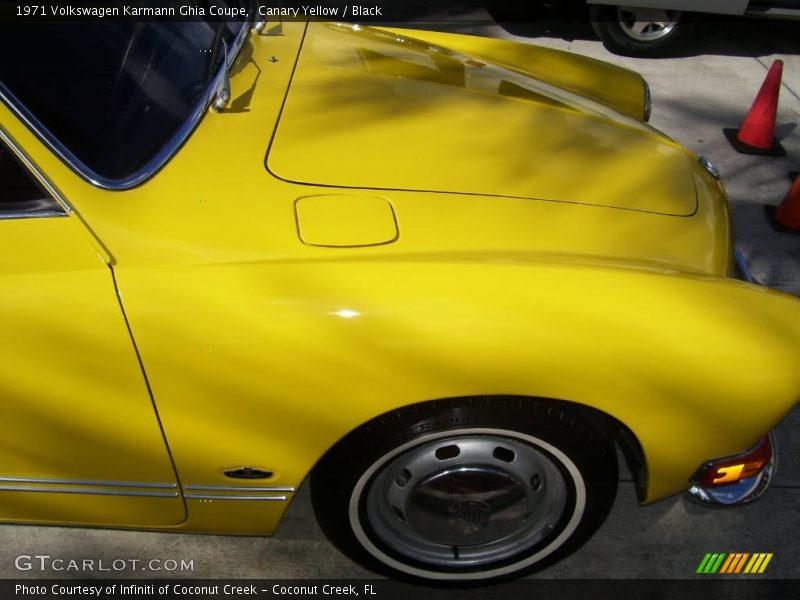 Canary Yellow / Black 1971 Volkswagen Karmann Ghia Coupe