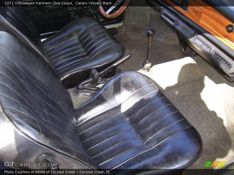 Canary Yellow / Black 1971 Volkswagen Karmann Ghia Coupe