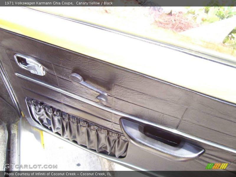 Canary Yellow / Black 1971 Volkswagen Karmann Ghia Coupe