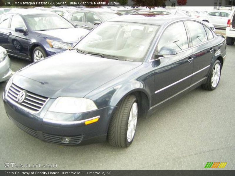 Blue Graphite Metallic / Grey 2005 Volkswagen Passat GLX Sedan