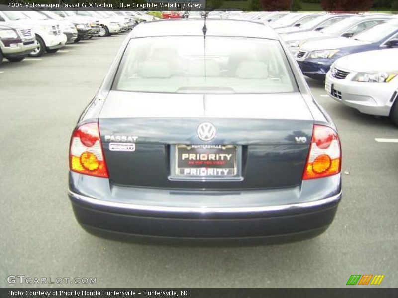 Blue Graphite Metallic / Grey 2005 Volkswagen Passat GLX Sedan