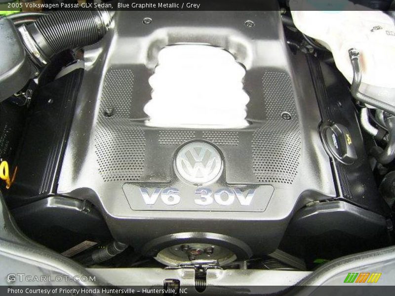 Blue Graphite Metallic / Grey 2005 Volkswagen Passat GLX Sedan