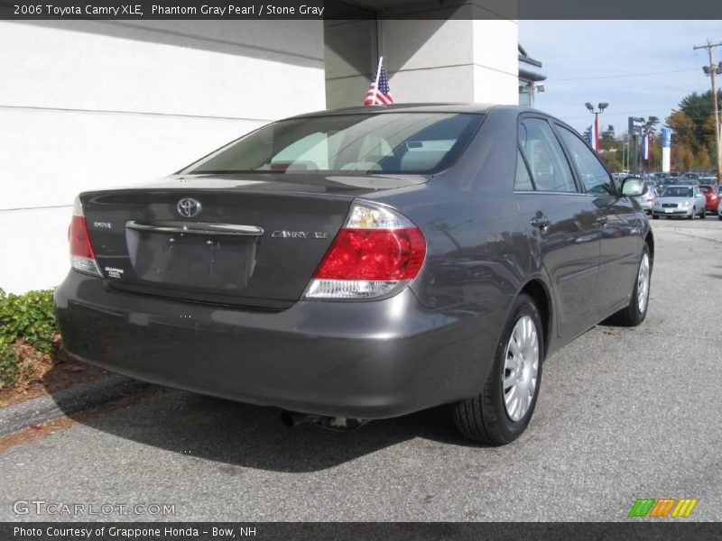 Phantom Gray Pearl / Stone Gray 2006 Toyota Camry XLE