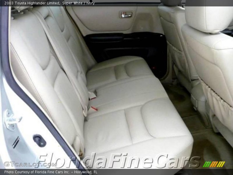 Super White / Ivory 2003 Toyota Highlander Limited