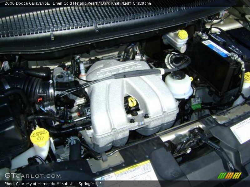Linen Gold Metallic Pearl / Dark Khaki/Light Graystone 2006 Dodge Caravan SE