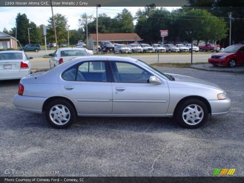 Silver Metallic / Grey 1999 Nissan Altima GXE