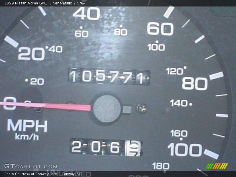 Silver Metallic / Grey 1999 Nissan Altima GXE