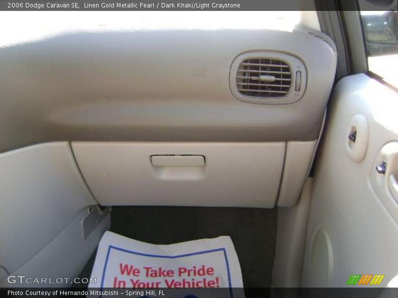 Linen Gold Metallic Pearl / Dark Khaki/Light Graystone 2006 Dodge Caravan SE