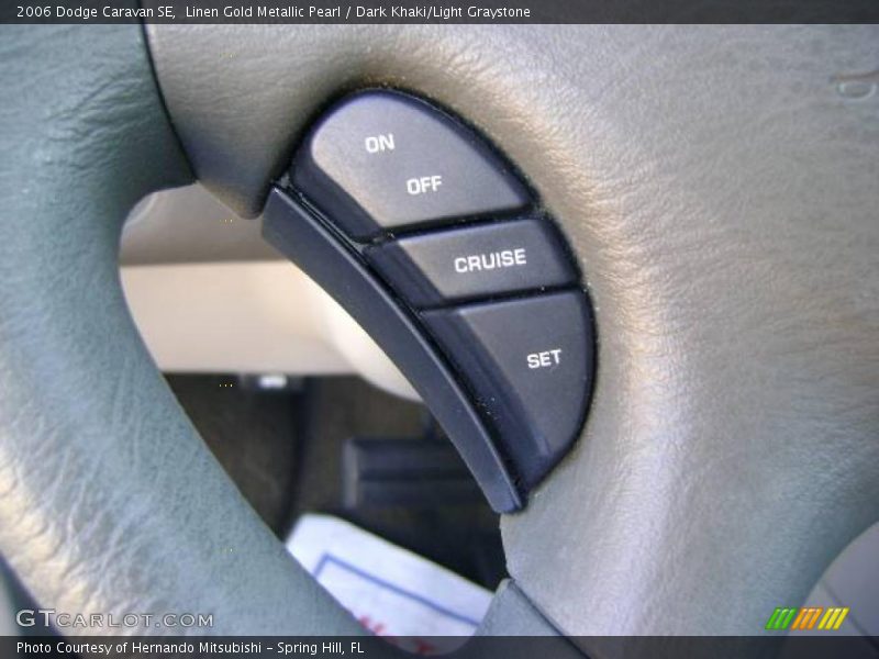 Linen Gold Metallic Pearl / Dark Khaki/Light Graystone 2006 Dodge Caravan SE