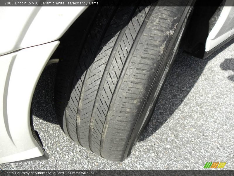Ceramic White Pearlescent / Camel 2005 Lincoln LS V8