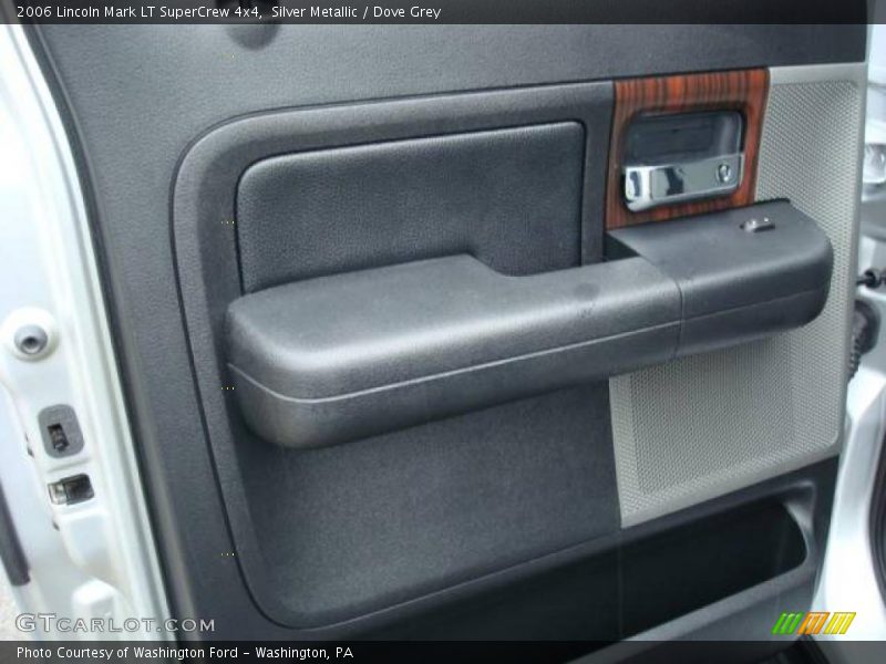 Silver Metallic / Dove Grey 2006 Lincoln Mark LT SuperCrew 4x4