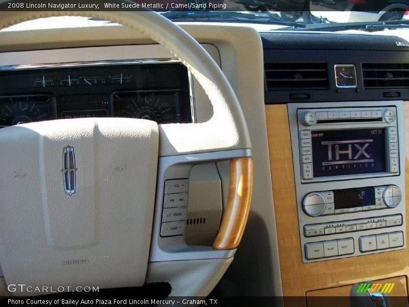 White Suede Metallic / Camel/Sand Piping 2008 Lincoln Navigator Luxury
