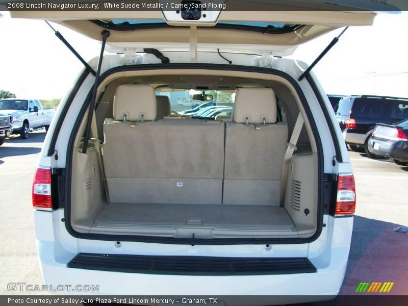 White Suede Metallic / Camel/Sand Piping 2008 Lincoln Navigator Luxury