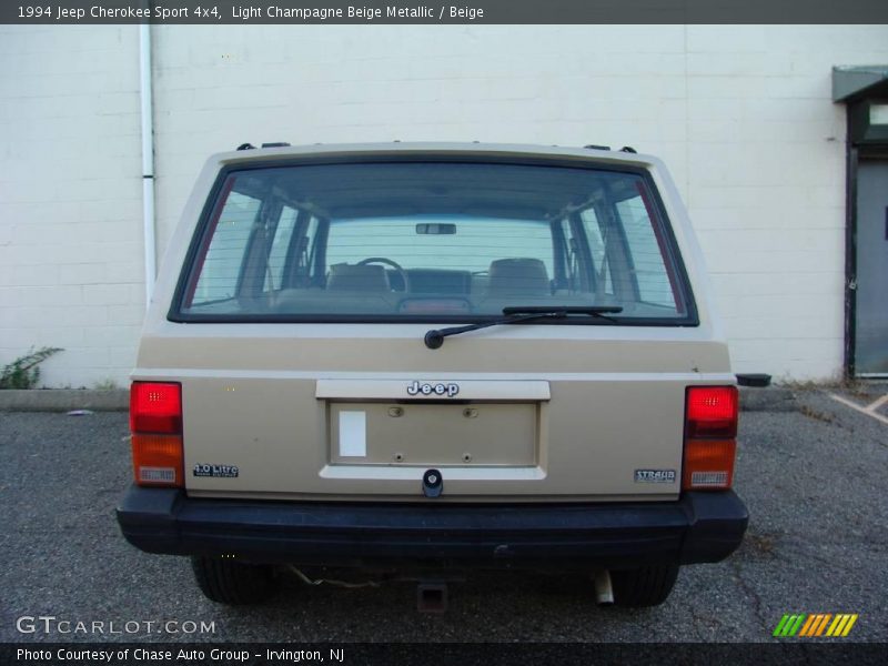Light Champagne Beige Metallic / Beige 1994 Jeep Cherokee Sport 4x4