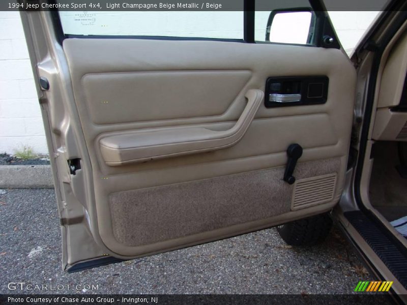 Light Champagne Beige Metallic / Beige 1994 Jeep Cherokee Sport 4x4