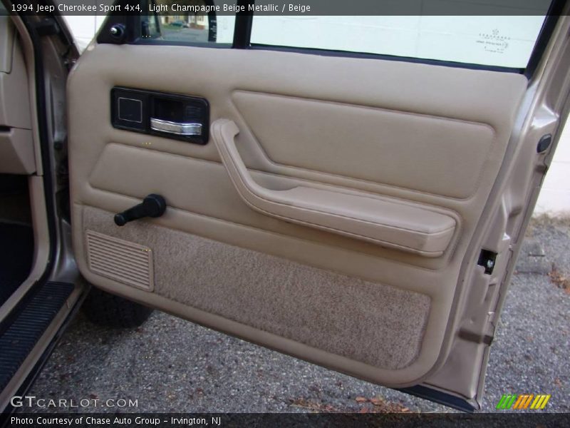 Light Champagne Beige Metallic / Beige 1994 Jeep Cherokee Sport 4x4