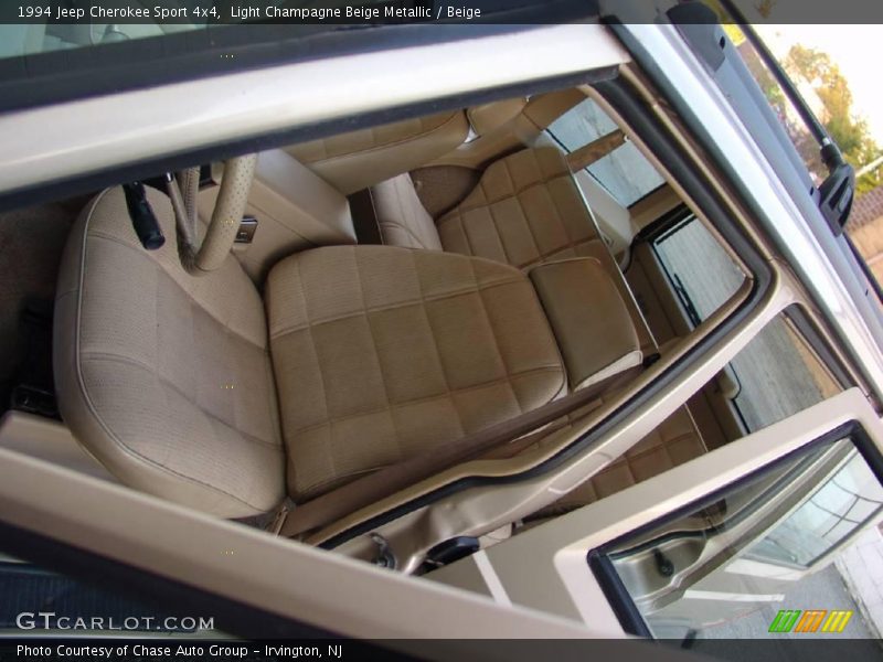 Light Champagne Beige Metallic / Beige 1994 Jeep Cherokee Sport 4x4