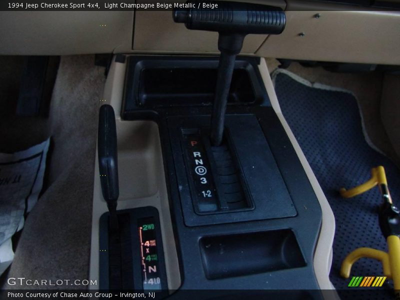 Light Champagne Beige Metallic / Beige 1994 Jeep Cherokee Sport 4x4