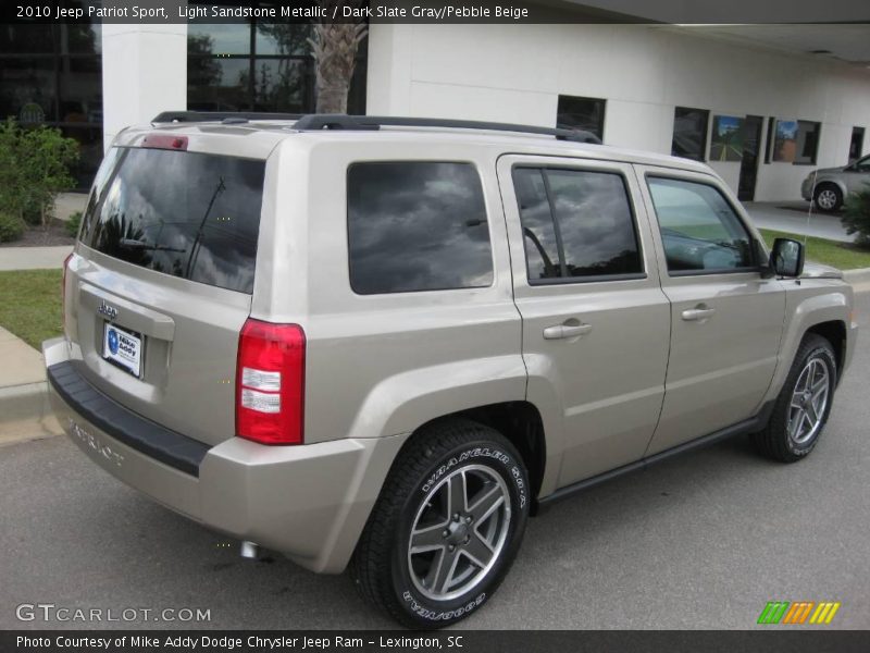 Light Sandstone Metallic / Dark Slate Gray/Pebble Beige 2010 Jeep Patriot Sport