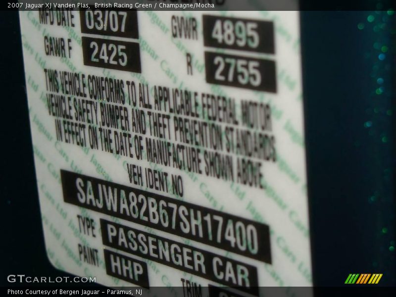 British Racing Green / Champagne/Mocha 2007 Jaguar XJ Vanden Plas