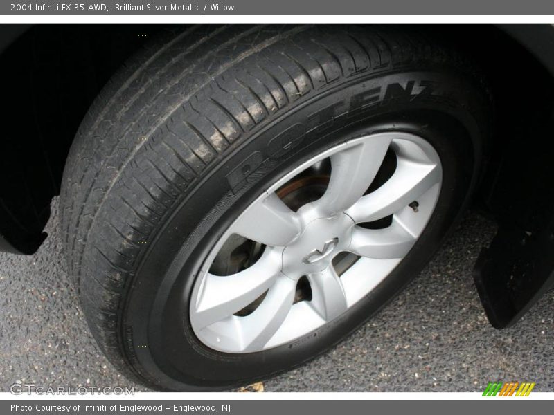 Brilliant Silver Metallic / Willow 2004 Infiniti FX 35 AWD