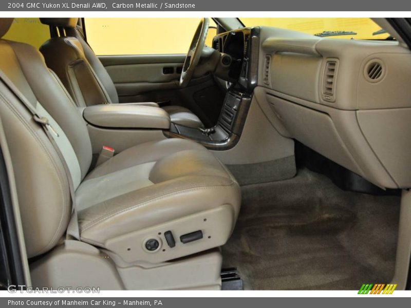 Carbon Metallic / Sandstone 2004 GMC Yukon XL Denali AWD