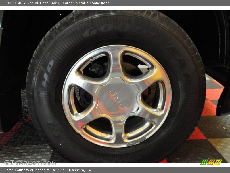 Carbon Metallic / Sandstone 2004 GMC Yukon XL Denali AWD