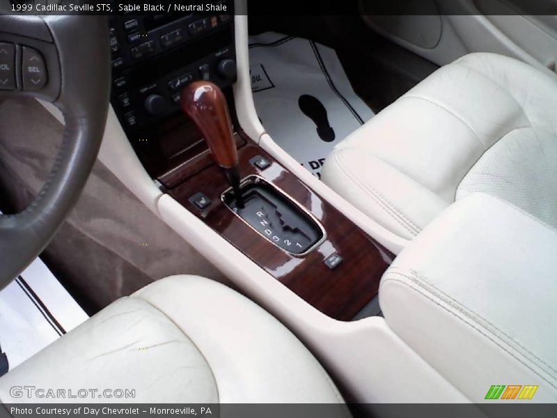 Sable Black / Neutral Shale 1999 Cadillac Seville STS