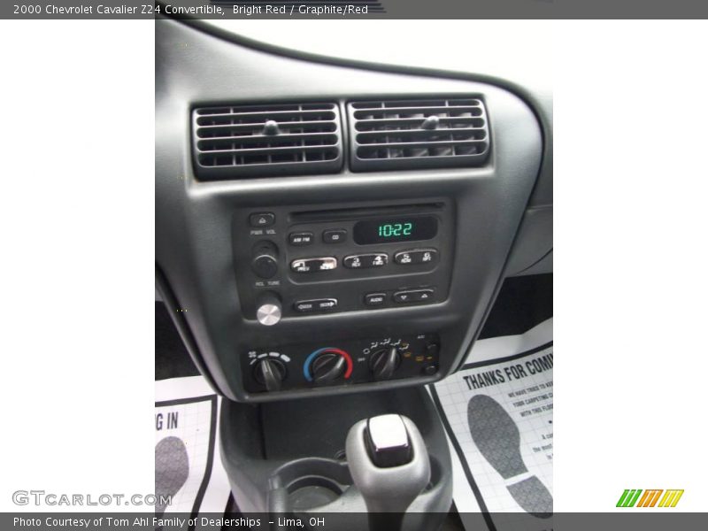 Bright Red / Graphite/Red 2000 Chevrolet Cavalier Z24 Convertible