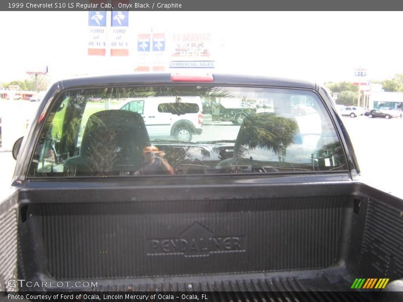 Onyx Black / Graphite 1999 Chevrolet S10 LS Regular Cab