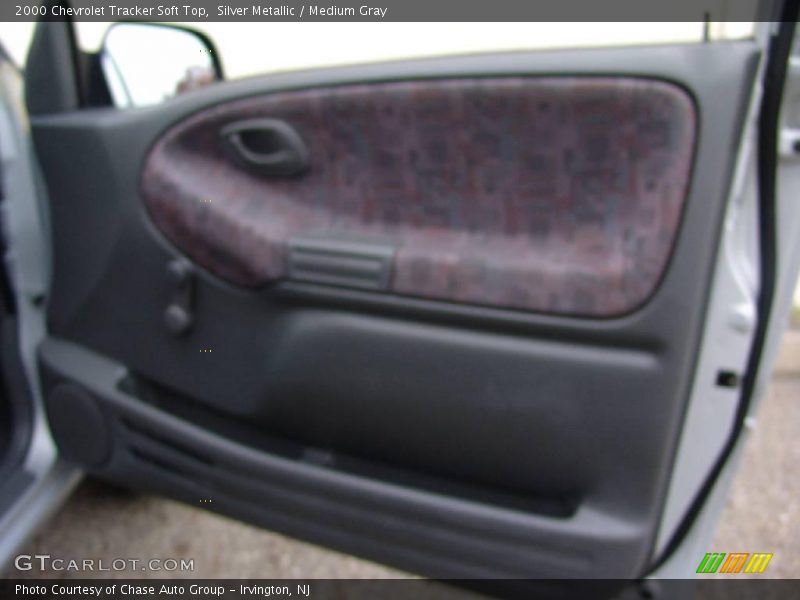 Silver Metallic / Medium Gray 2000 Chevrolet Tracker Soft Top