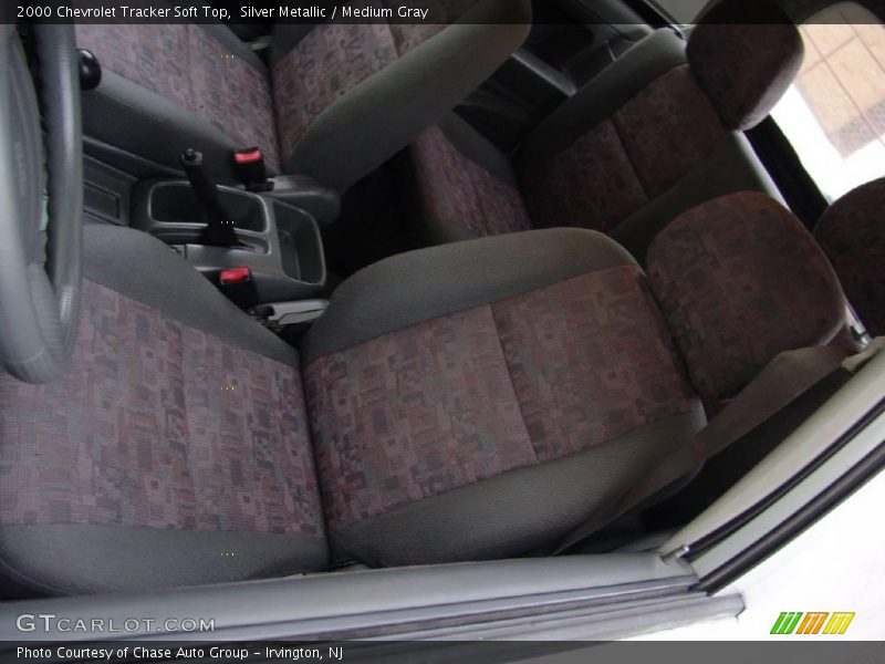 Silver Metallic / Medium Gray 2000 Chevrolet Tracker Soft Top