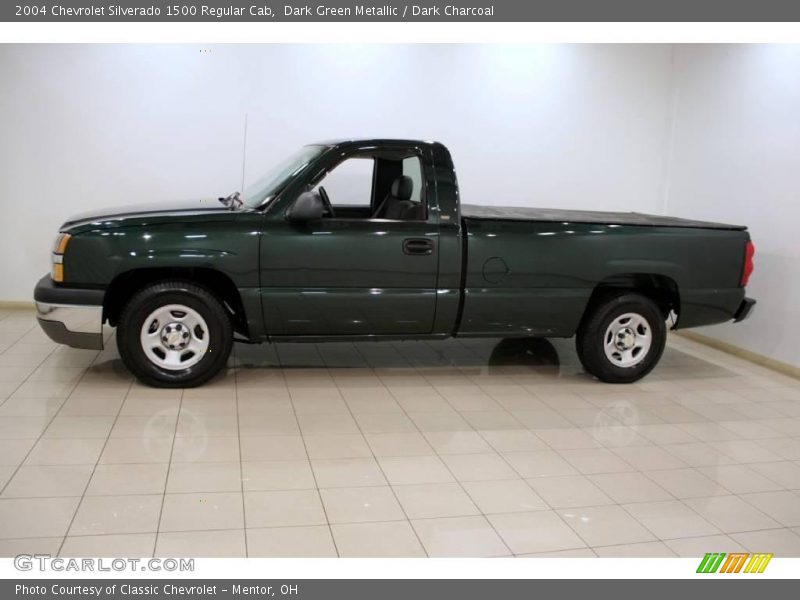 Dark Green Metallic / Dark Charcoal 2004 Chevrolet Silverado 1500 Regular Cab