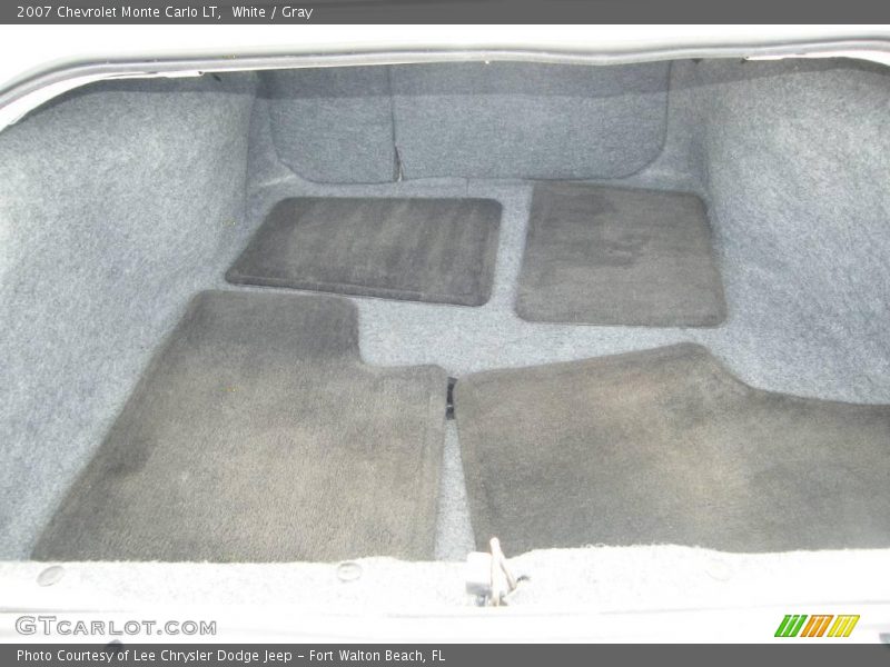 White / Gray 2007 Chevrolet Monte Carlo LT