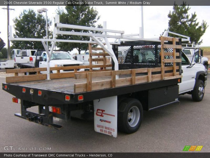Summit White / Medium Gray 2006 Chevrolet Silverado 3500 Regular Cab Chassis Stake Truck