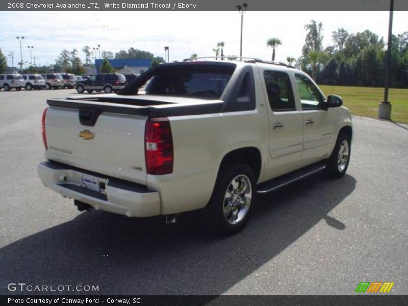 White Diamond Tricoat / Ebony 2008 Chevrolet Avalanche LTZ