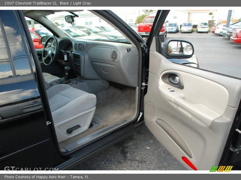 Black / Light Gray 2007 Chevrolet TrailBlazer LS