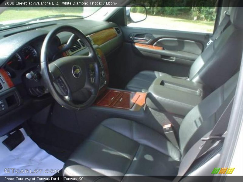 White Diamond Tricoat / Ebony 2008 Chevrolet Avalanche LTZ