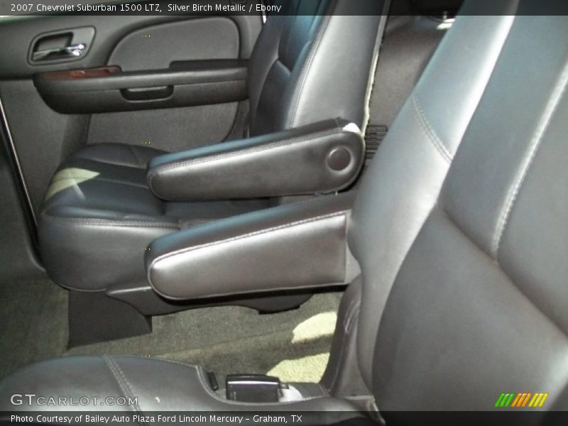 Silver Birch Metallic / Ebony 2007 Chevrolet Suburban 1500 LTZ