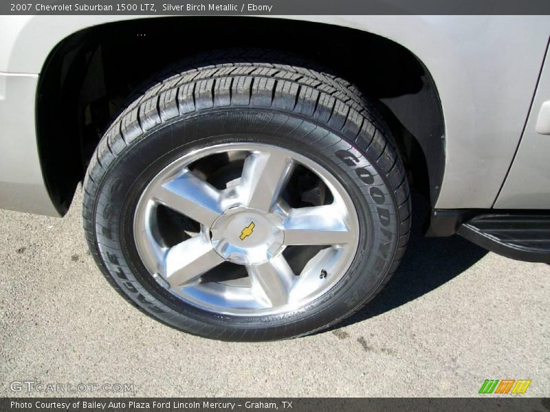 Silver Birch Metallic / Ebony 2007 Chevrolet Suburban 1500 LTZ